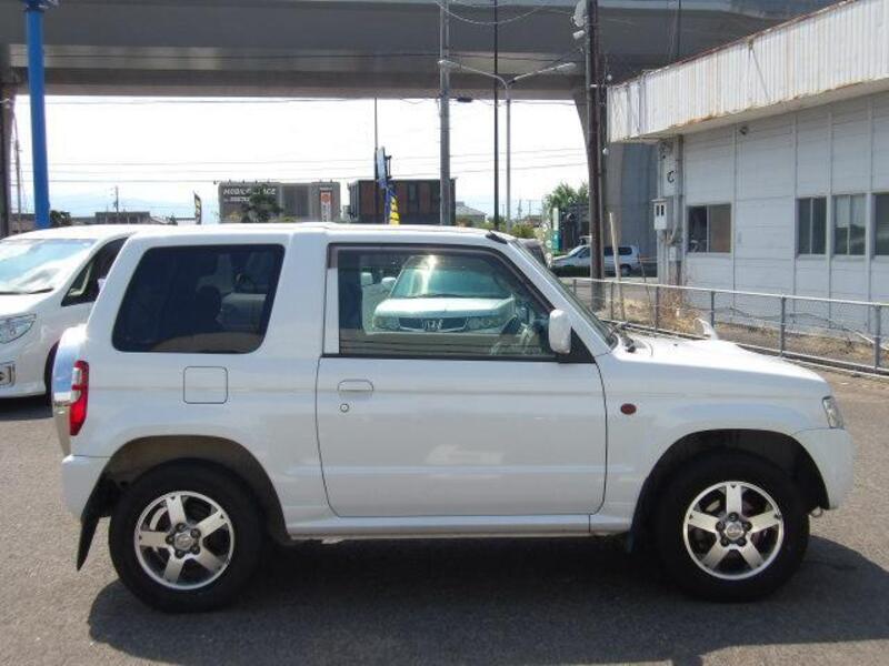 PAJERO MINI