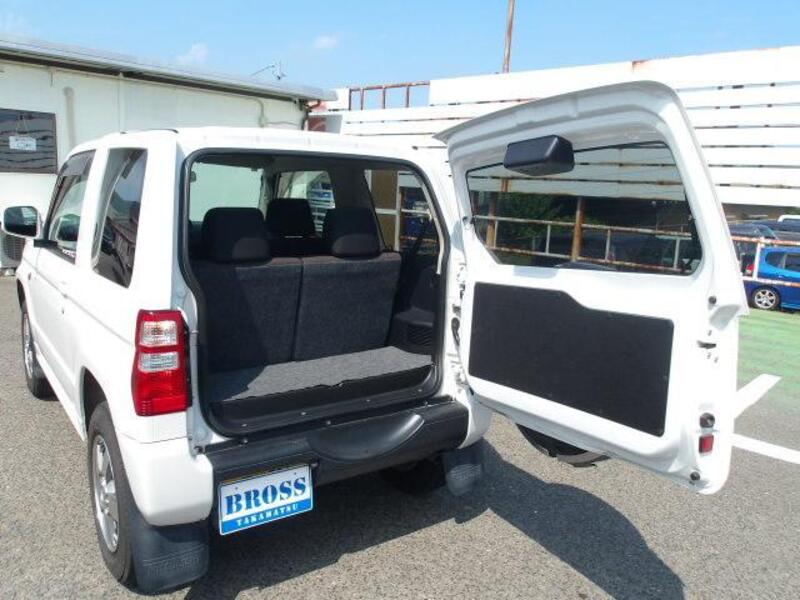 PAJERO MINI