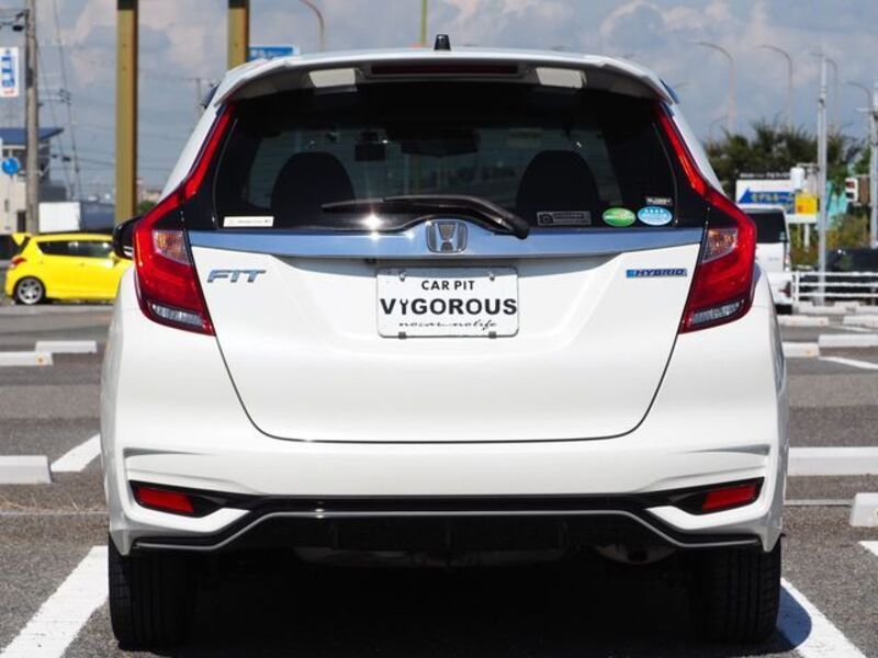 FIT HYBRID