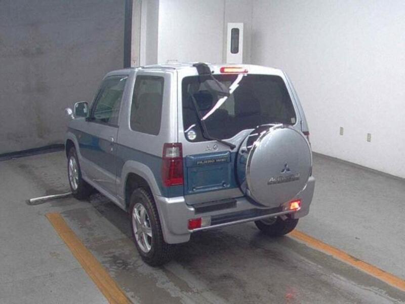 PAJERO MINI