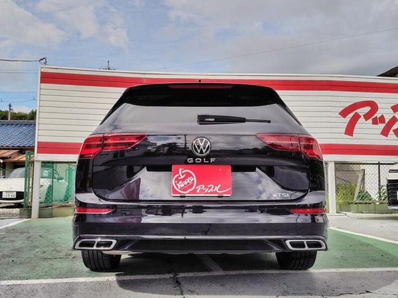 GOLF VARIANT