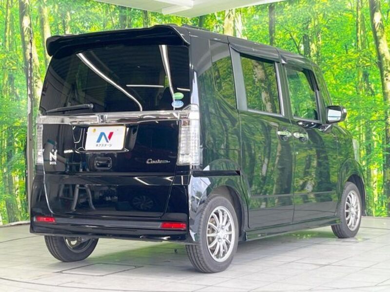 N BOX CUSTOM