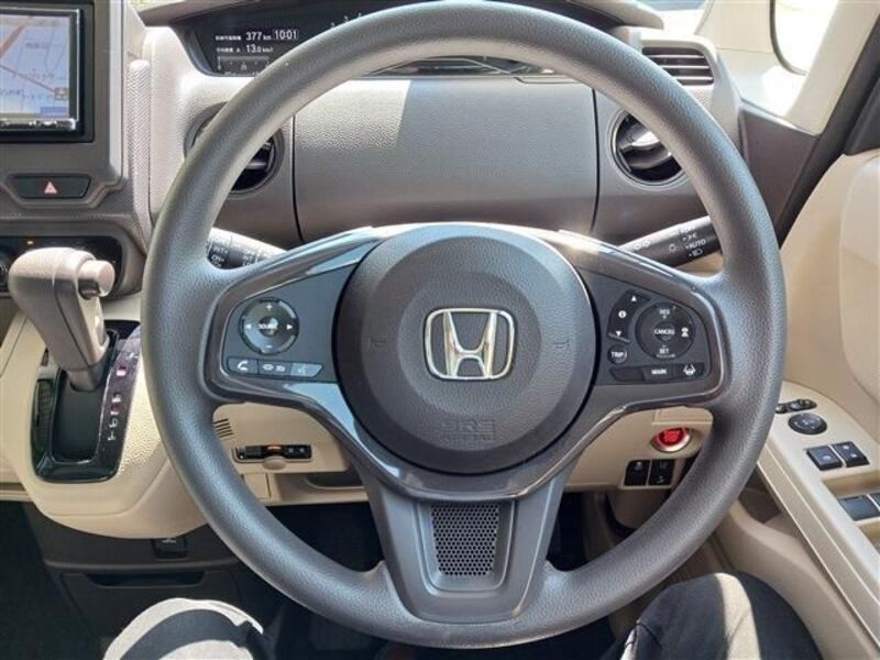 N BOX
