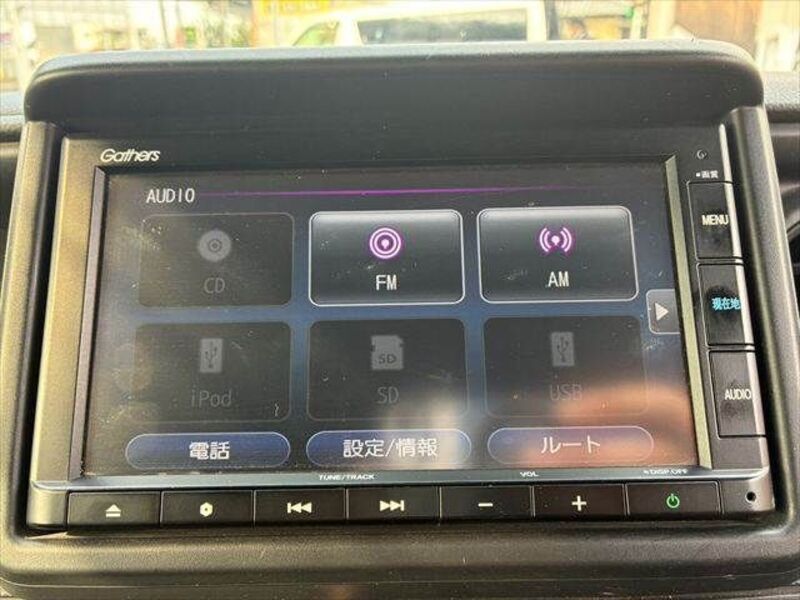N-VAN