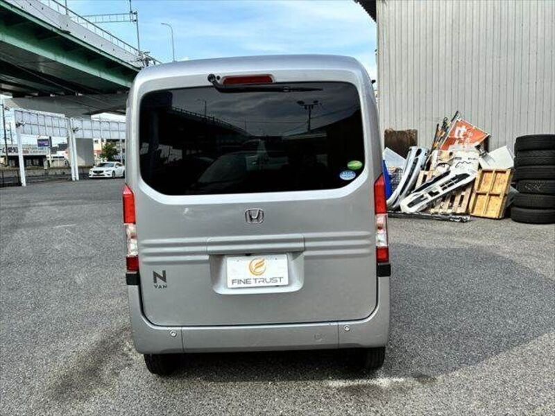 N-VAN