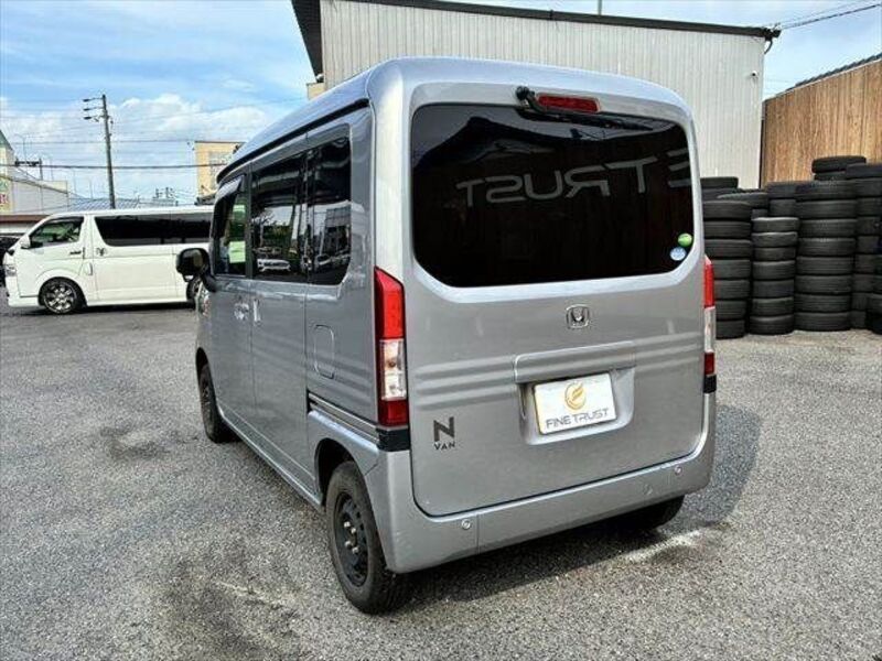 N-VAN