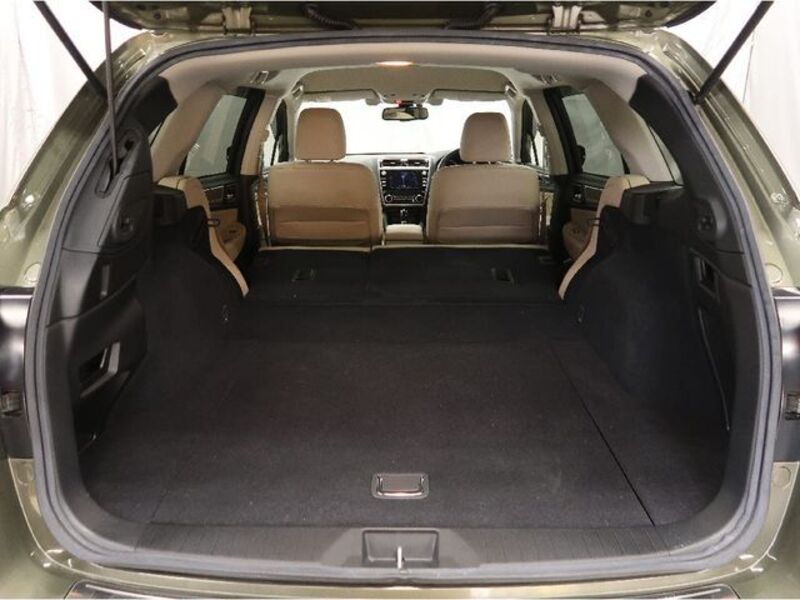 LEGACY OUTBACK