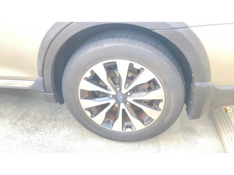 LEGACY OUTBACK