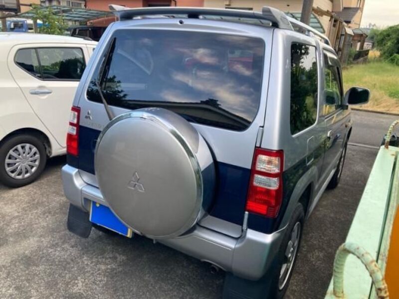 PAJERO MINI