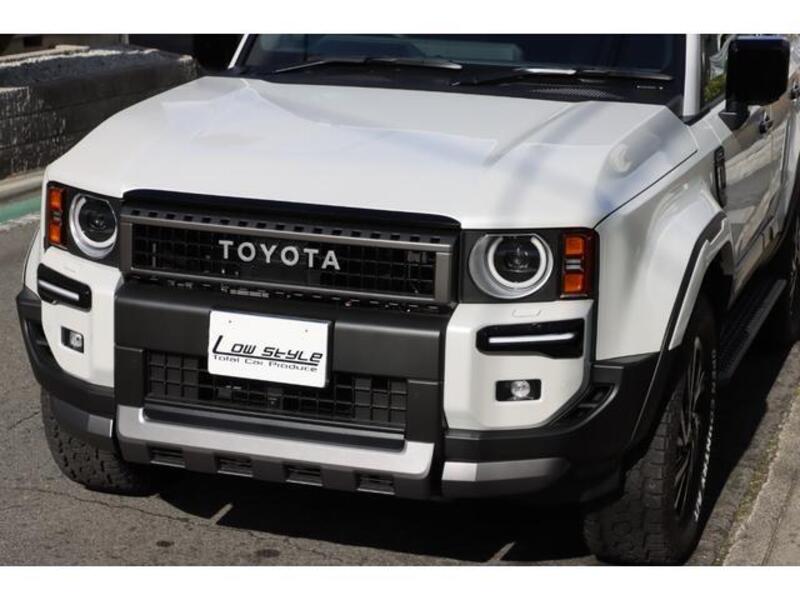 LAND CRUISER 250