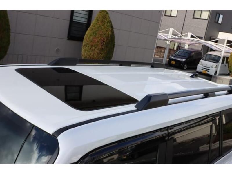 LAND CRUISER 250