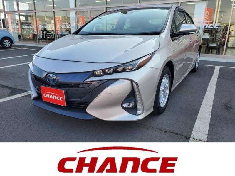 TOYOTA PRIUS PHV