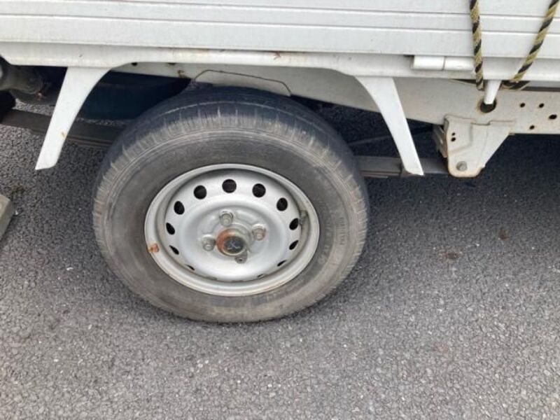 MINICAB TRUCK