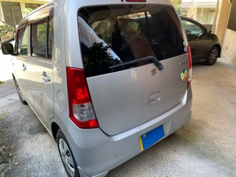 WAGON R