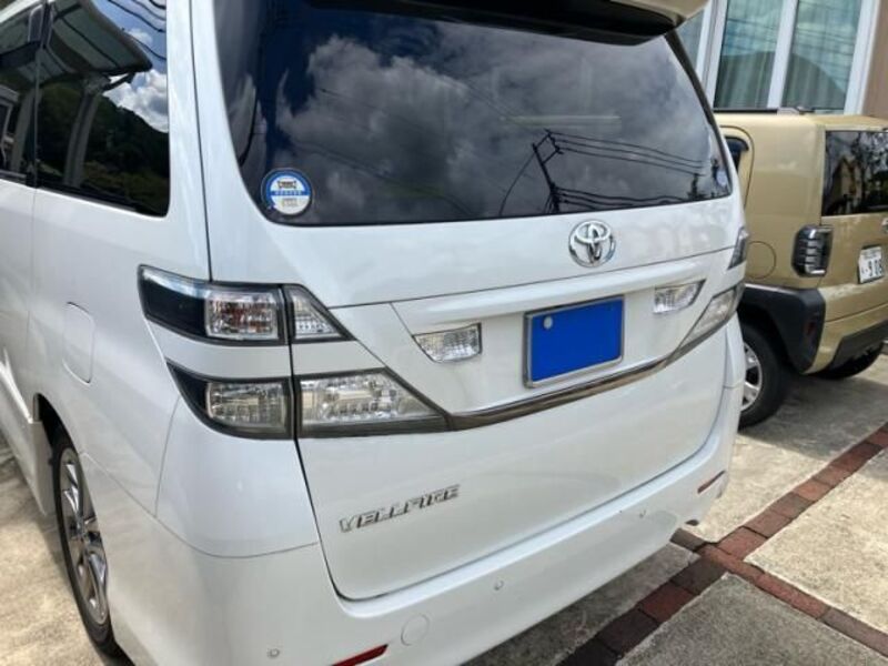 VELLFIRE