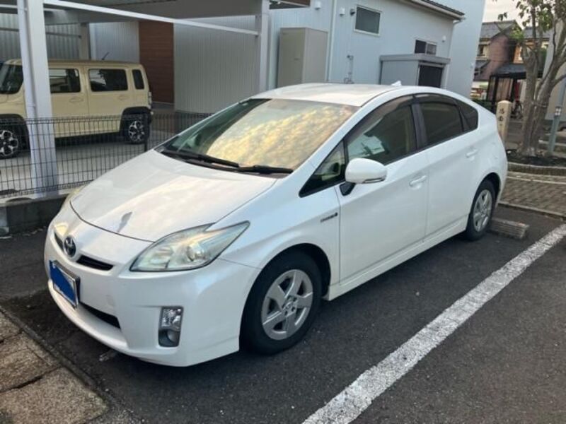 PRIUS-0