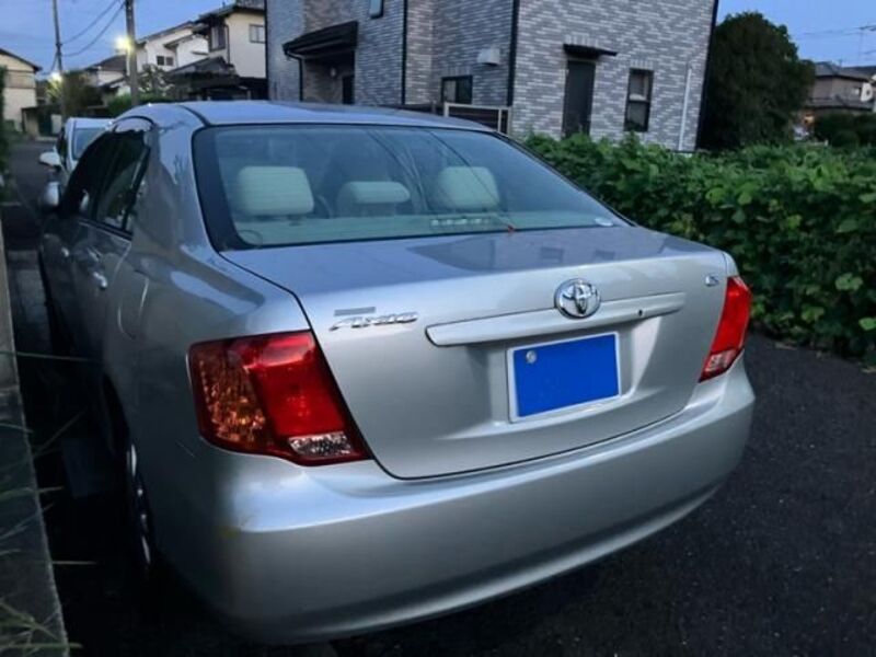 COROLLA AXIO