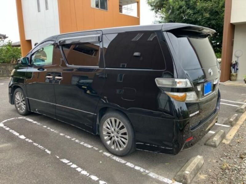 VELLFIRE