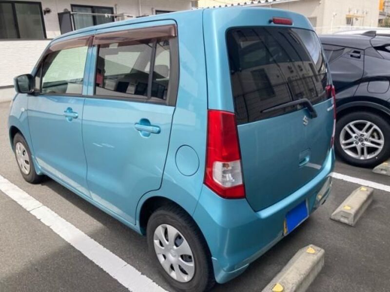 WAGON R