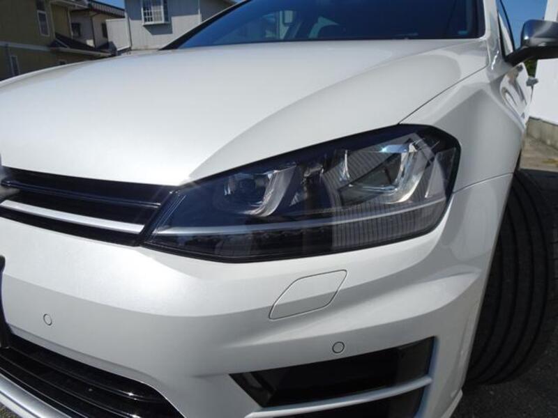 GOLF R