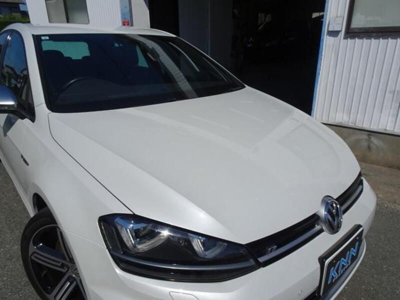 GOLF R