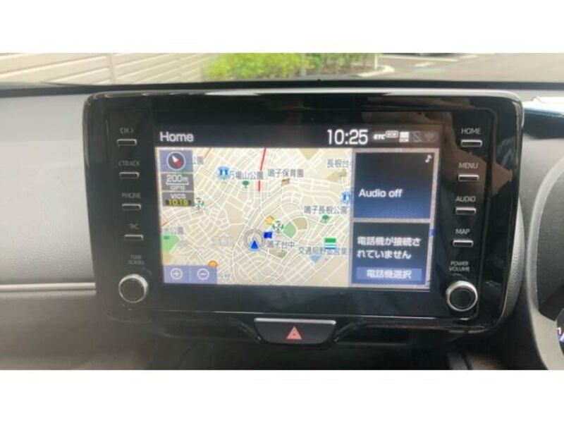 YARIS CROSS