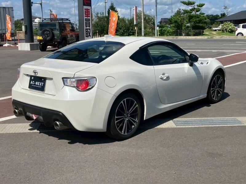 86