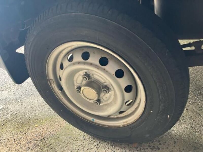 MINICAB VAN