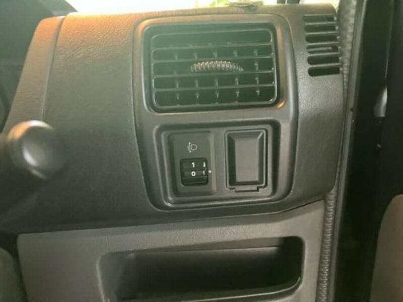 MINICAB VAN