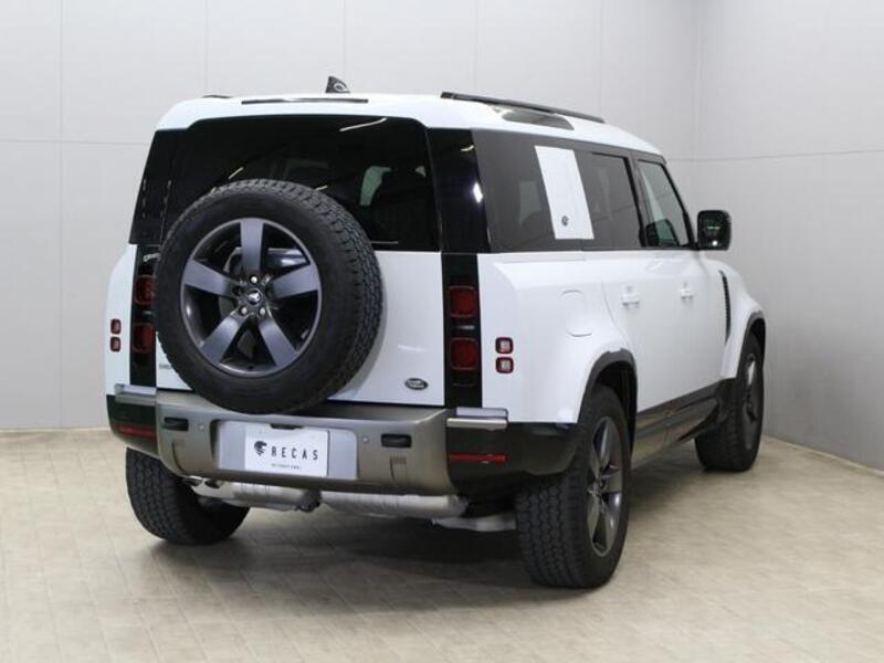 DEFENDER