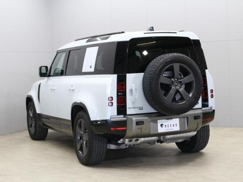 DEFENDER