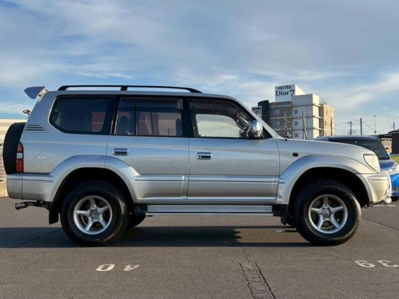LAND CRUISER PRADO