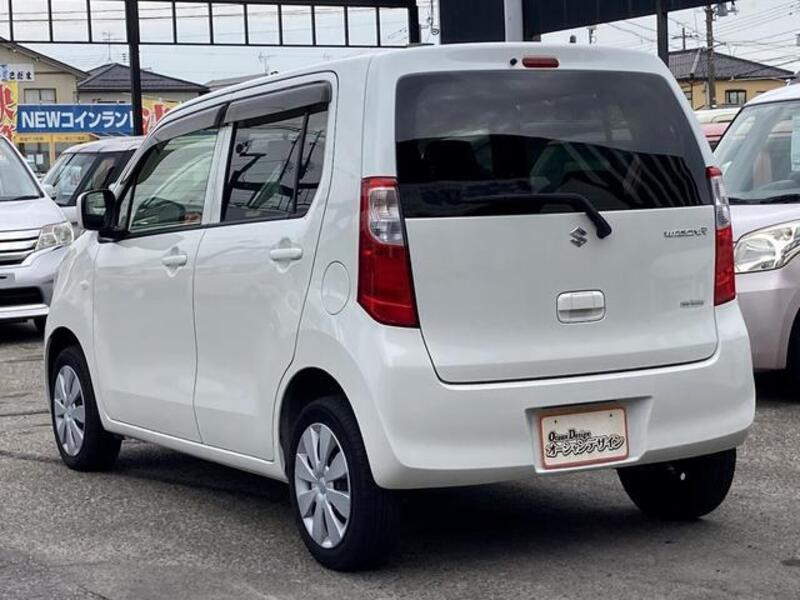WAGON R