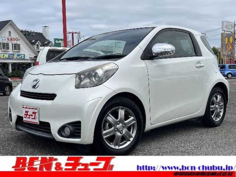 TOYOTA IQ
