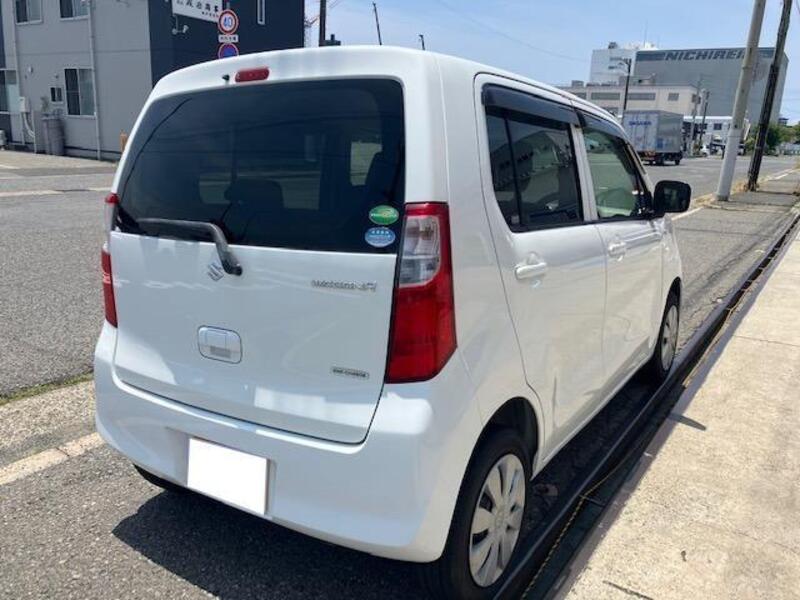 WAGON R