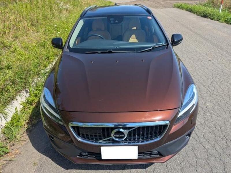 V40