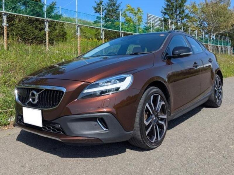V40