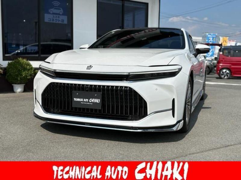TOYOTA CROWN
