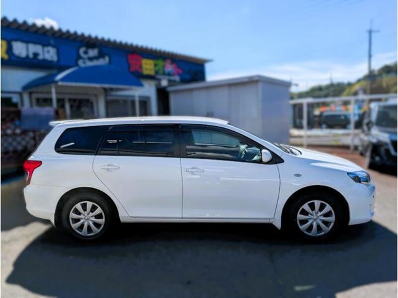 COROLLA FIELDER