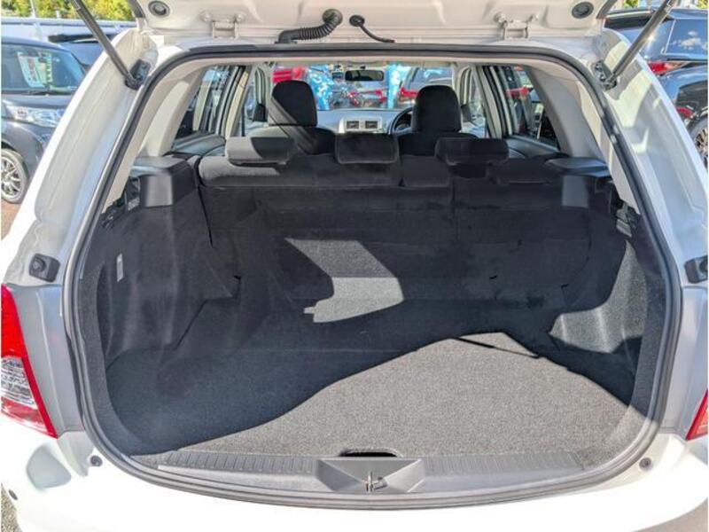 COROLLA FIELDER