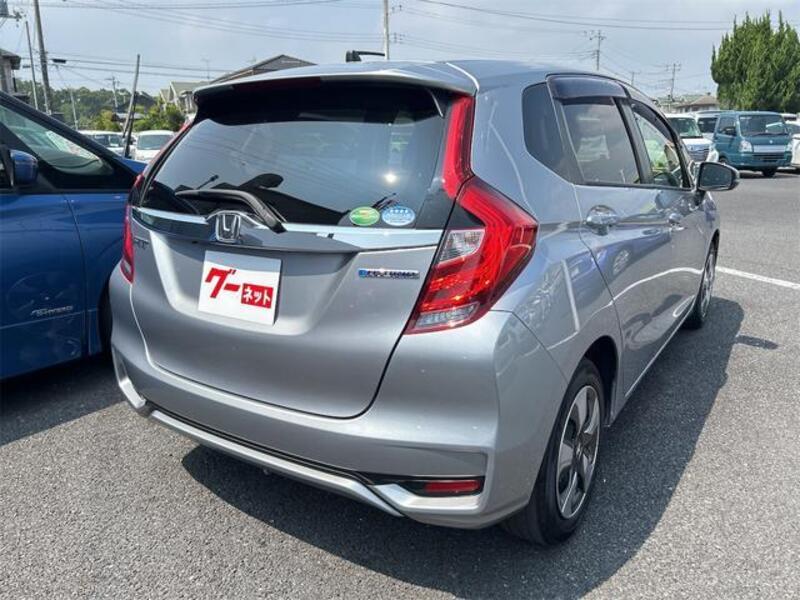 FIT HYBRID