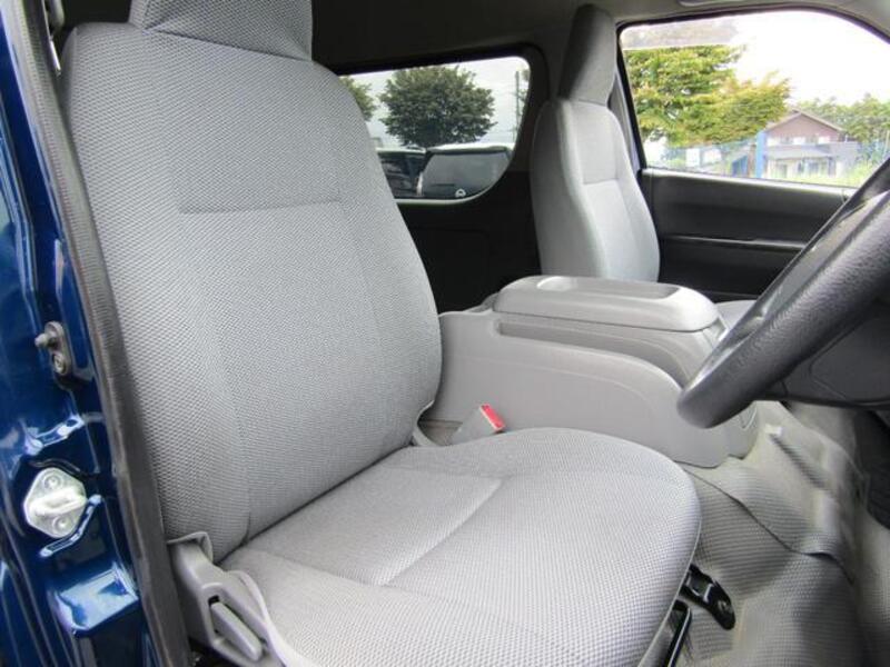 HIACE WAGON