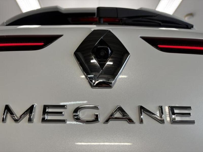 MEGANE