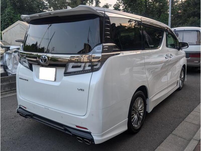 VELLFIRE