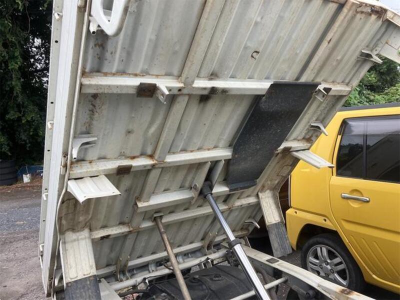 MINICAB TRUCK