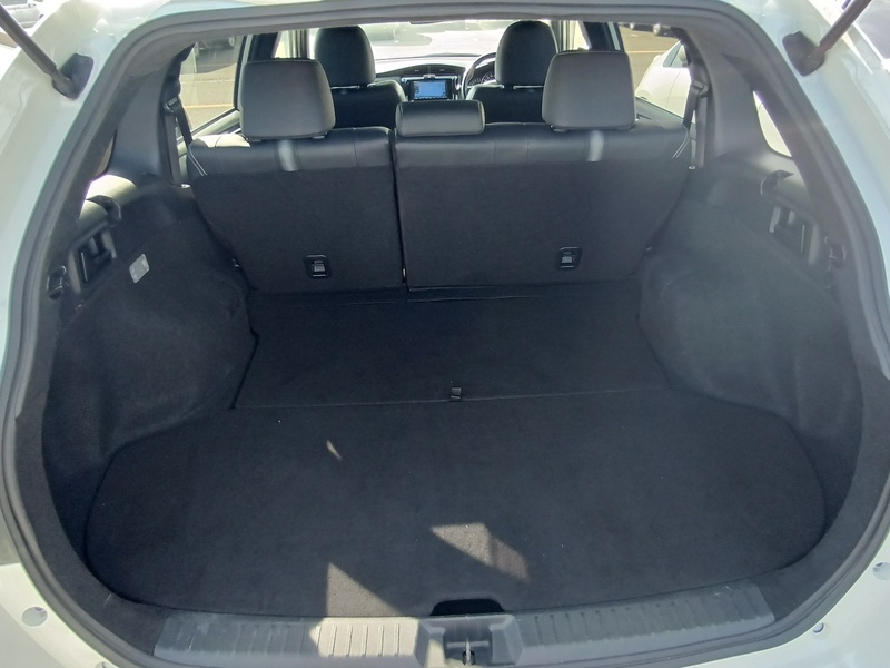 COROLLA FIELDER