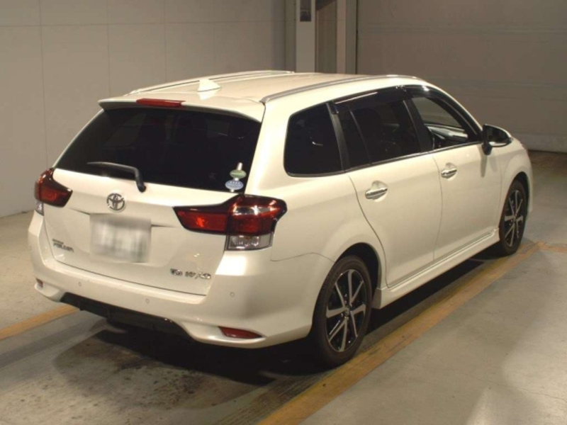 COROLLA FIELDER