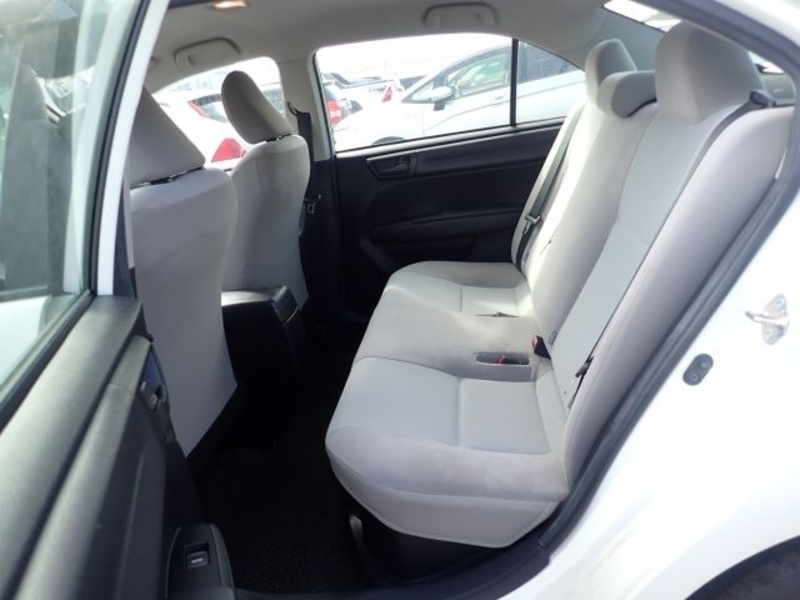 COROLLA AXIO