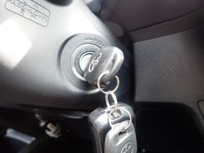 COROLLA AXIO