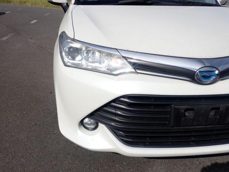 COROLLA AXIO